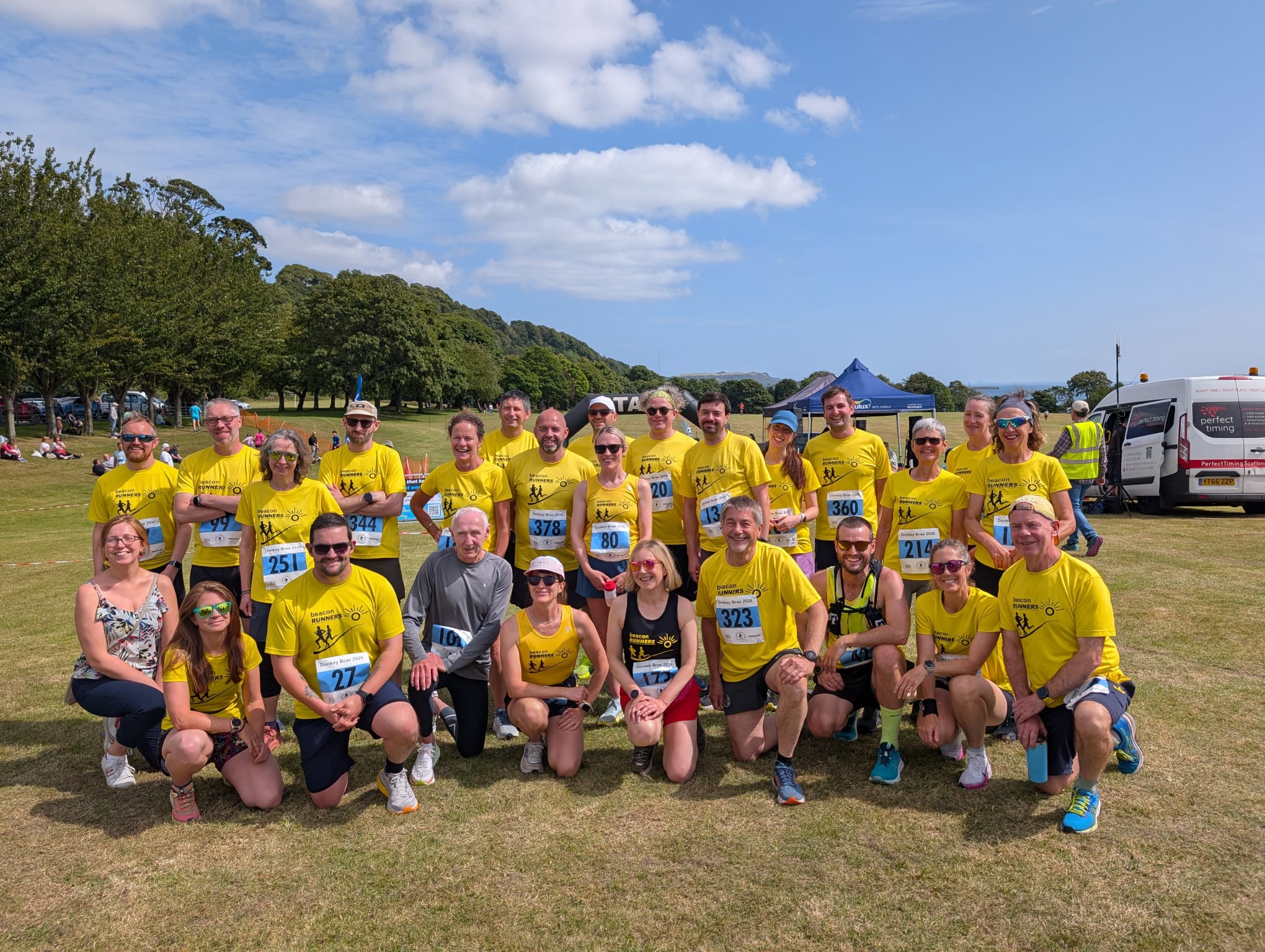 Group photo of all the runners
